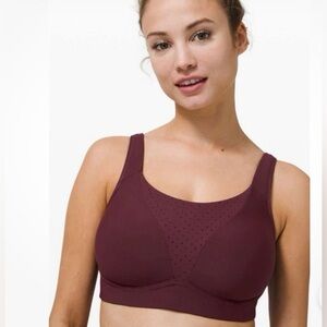 Lululemon Run Times High Support Sports Bra Size 34D Color Burgundy